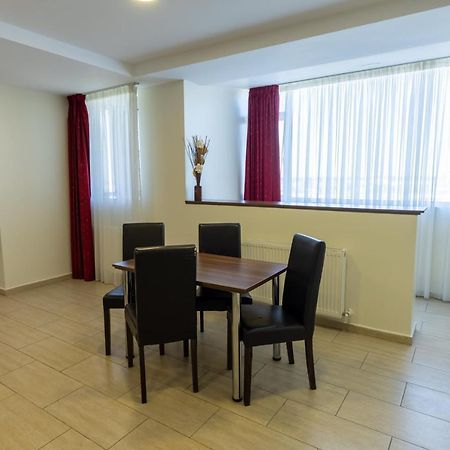 Aparthotel Sir Fundeni Tower 布加勒斯特 外观 照片